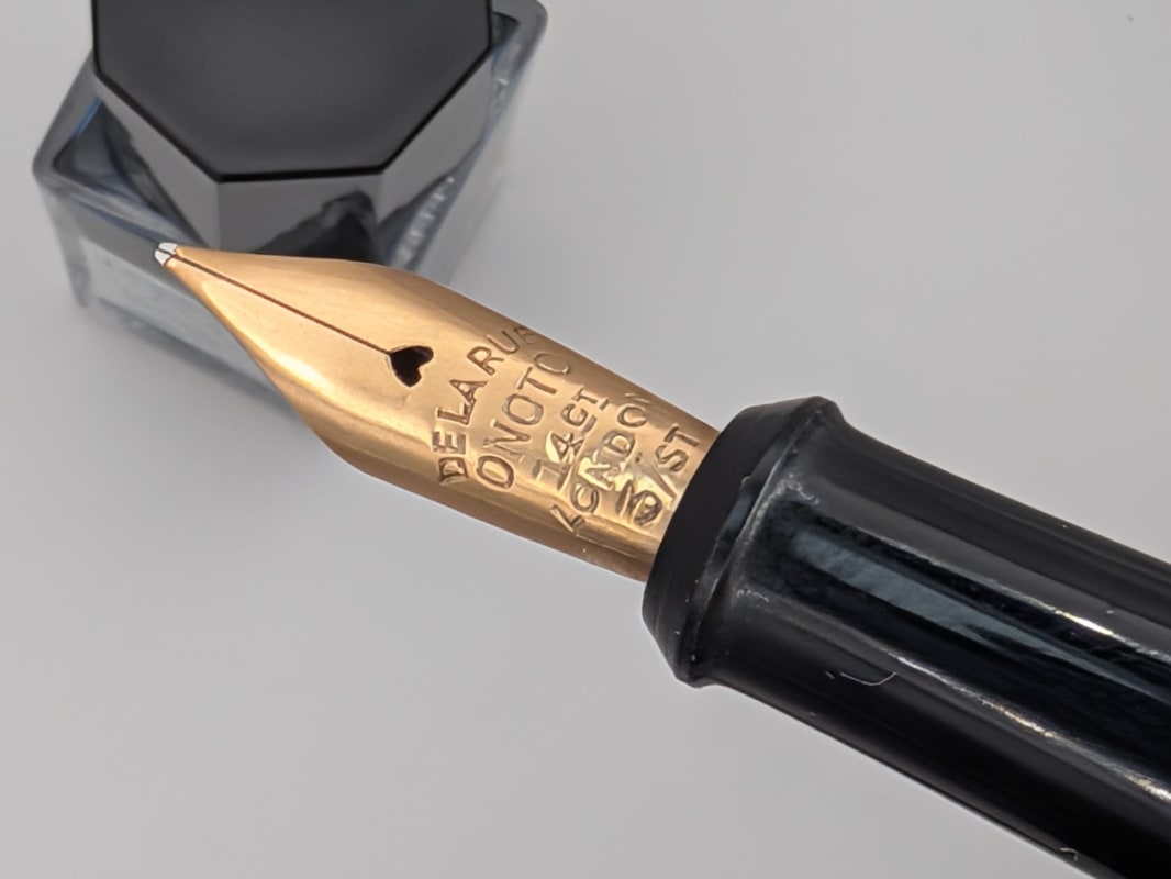intage Onoto "The Pen" 5601 by De La Rue & Co. London – Chased Black Celluloid – 14K Gold Nib – Fully Restored Plunger Filler