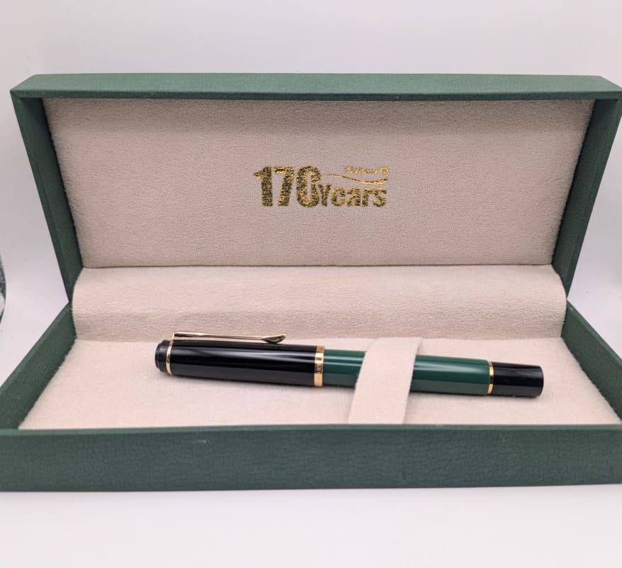 Mint Pelikan Classic M150 (M151) Green/Black - "Edizione Storica 170 Anni" with Box (EF Nib) 2008