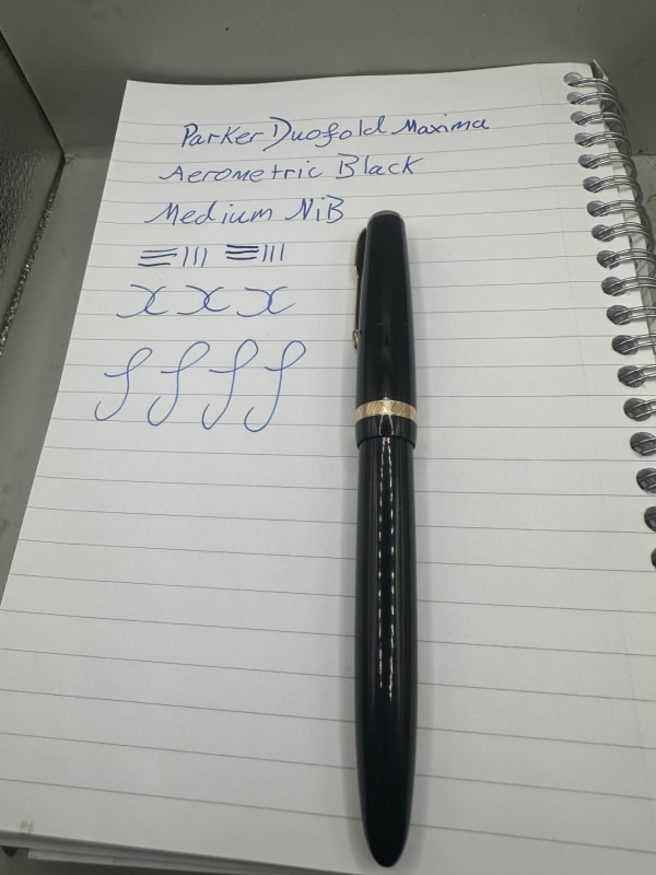 Parker Duofold Maxima Aerometric fountain pen, huge no50 14k Medium nib, 1950s