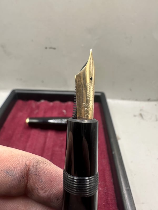 Parker Duofold Maxima Aerometric fountain pen, huge no50 14k Medium nib, 1950s