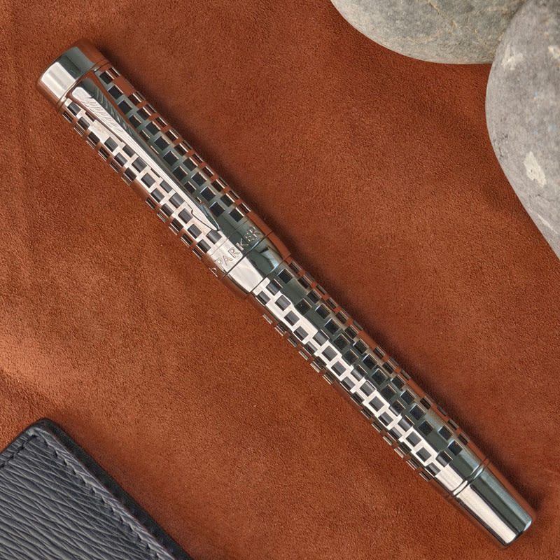 Parker Duofold Senior 125th Anniversary Limited Edition Fountain Pen F 18K
