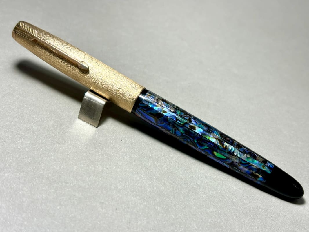 Raden Parker 51 Mother of Pearl with Gold Filled Brushed Cap