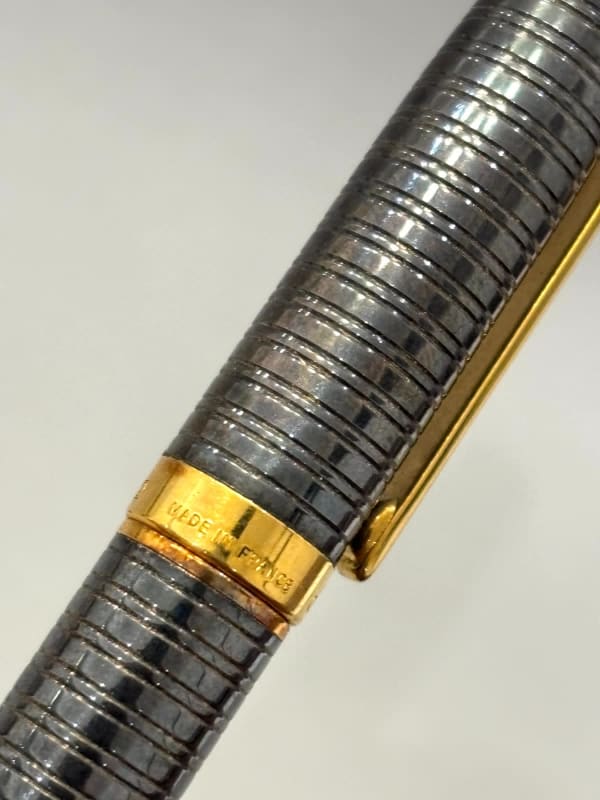 St Dupont Fidelio Ballpoint Pen - Bille Mine Bicolor, Gp Trim (Bfp529)