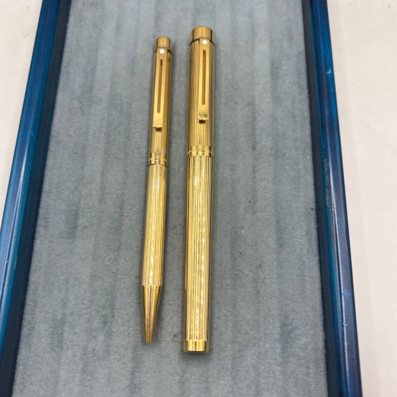 sheaffer targa 1005 gold fountain pen And Ballpoint Pen Boxed Fine Nib
