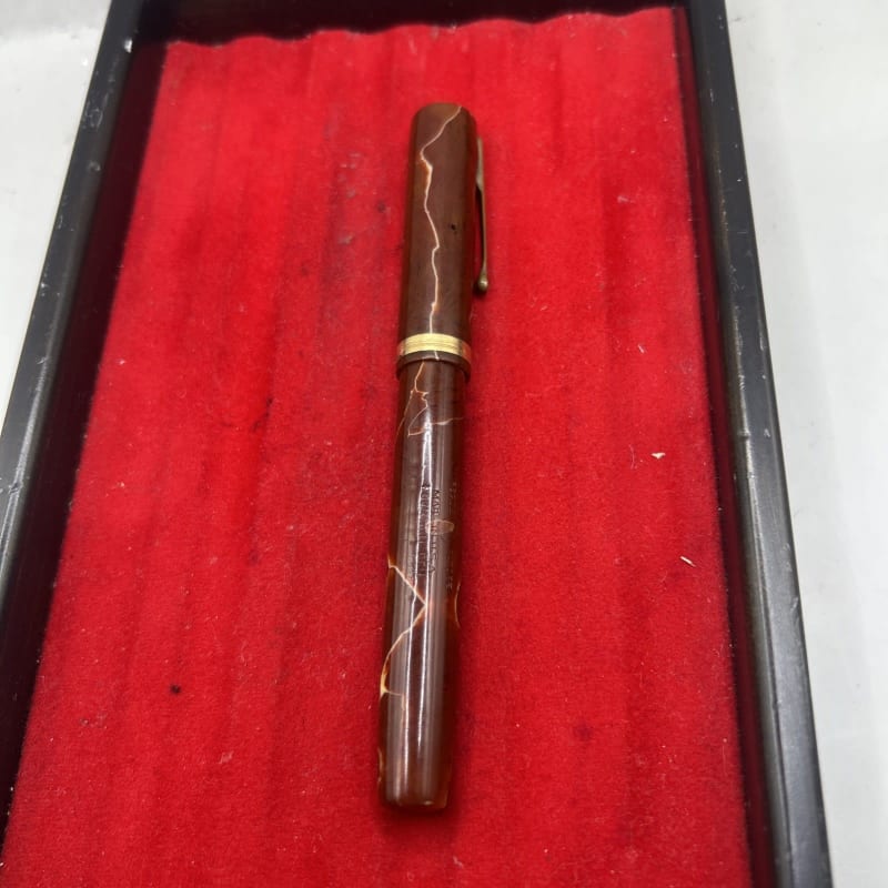 Lovely Rare Vintage Waterman'S 94 Fountain Pen Red Swirl - 14Ct Gold M Flex Nib