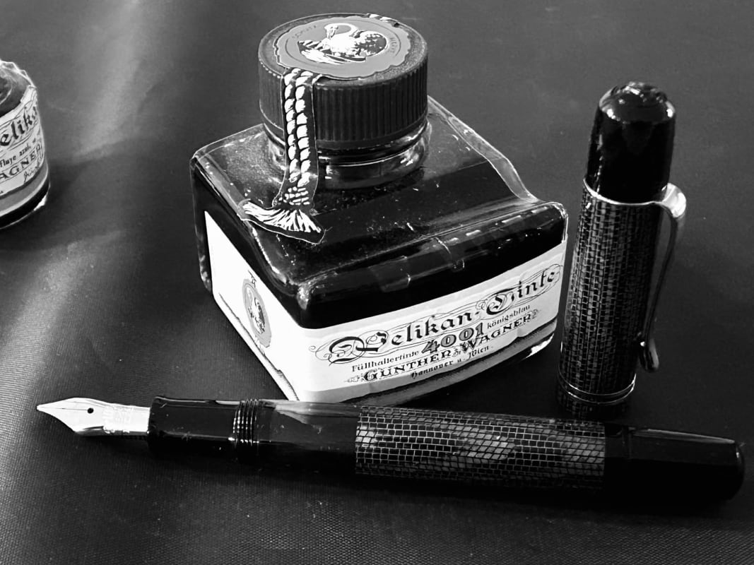 Pelikan M101N Lizard Special Edition Fountain Pen - NOS Condition