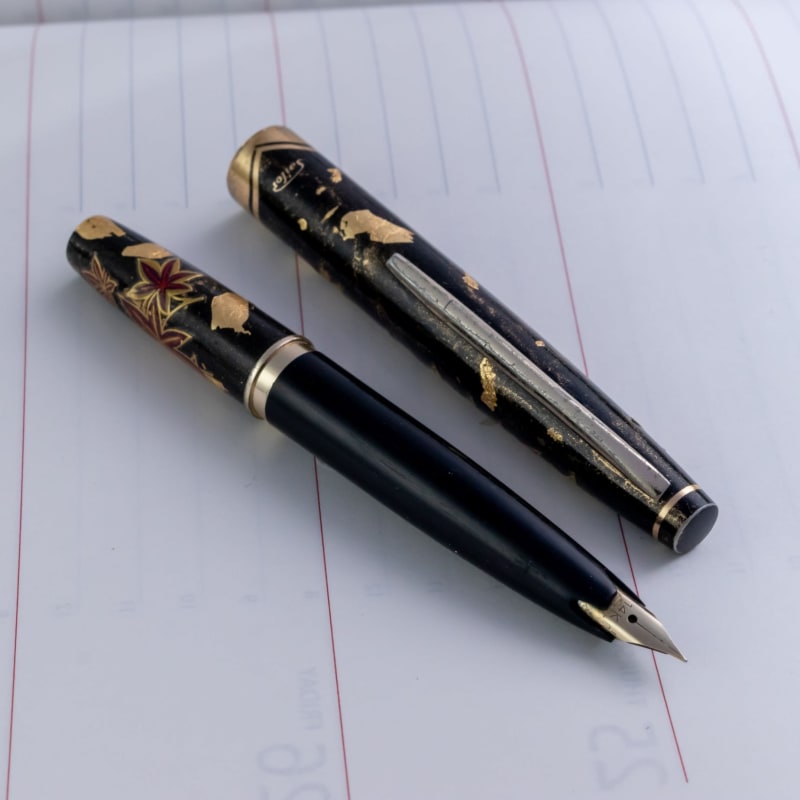 Vintage 1960s Sailor Momiji Ember Motif 14K Gold JIS Nib Pocket Fountain Pen