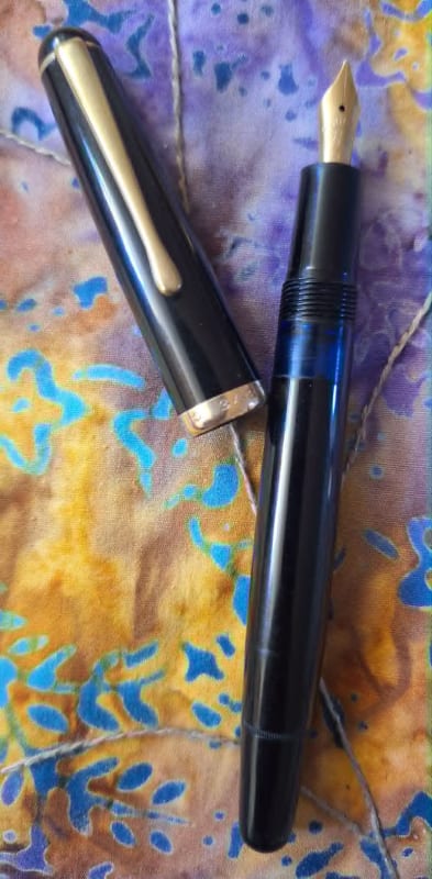 Vintage Montblanc 342 Black Piston Filler