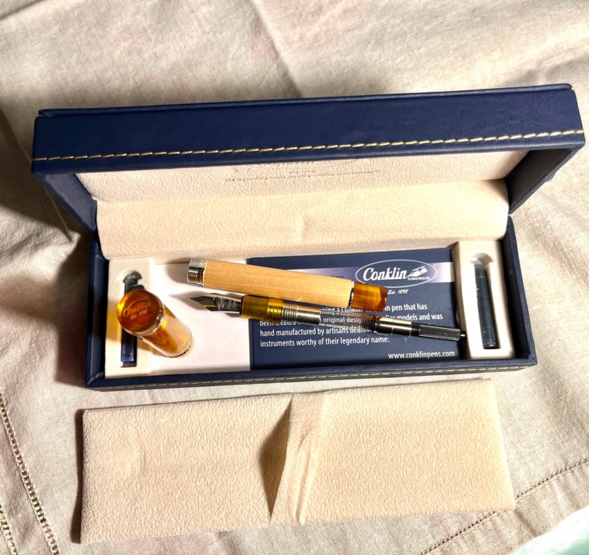Conklin Duragraph Special Edition Voyager Birchwood & Amber Fountain Pen (New) – M Nib