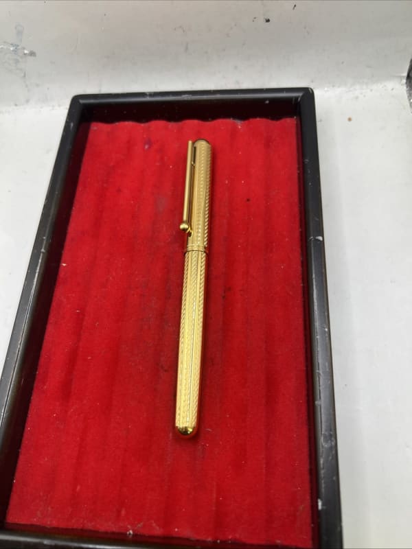 Vintage Waterman Goutte Gold Plated Fountain Pen 18K Gold NIB Broad