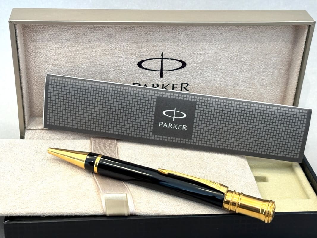 Parker Duofold Centennial Ballpoint 90S Mark Ii, Black W Gold Trim (Bfp520)