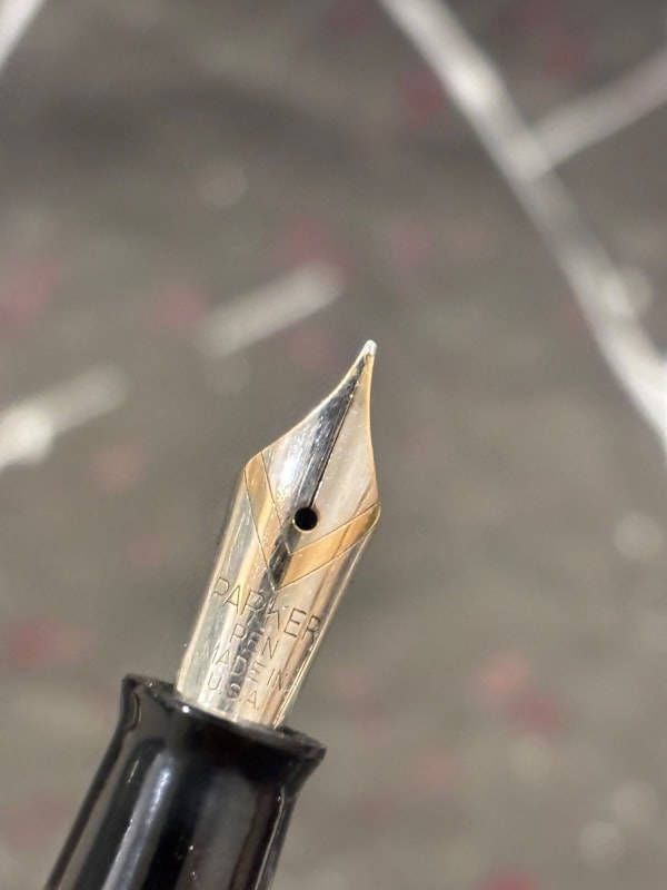 Parker Duofold Geometric Fountain Pen Black- Restored (Bfp681)
