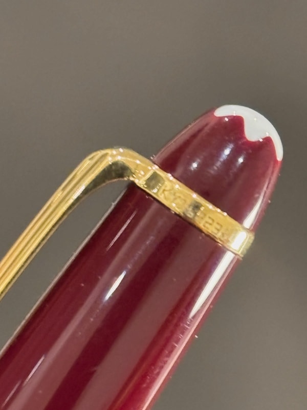 Montblanc Meisterstuck Classique 164 Ballpoint Pen Burgundy -Never Used (Bfp669)