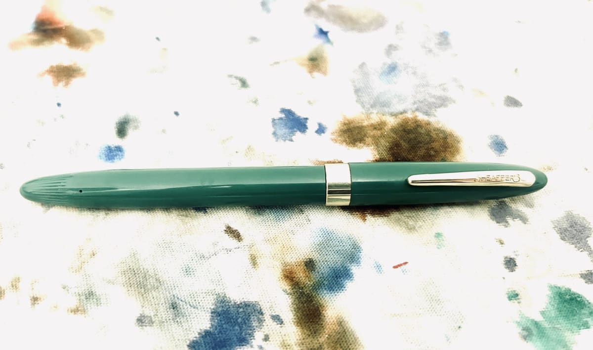 Vintage 1950s Sheaffer Admiral Snorkel Fountain Pen - Pastel Green with 14K Accountant Nib