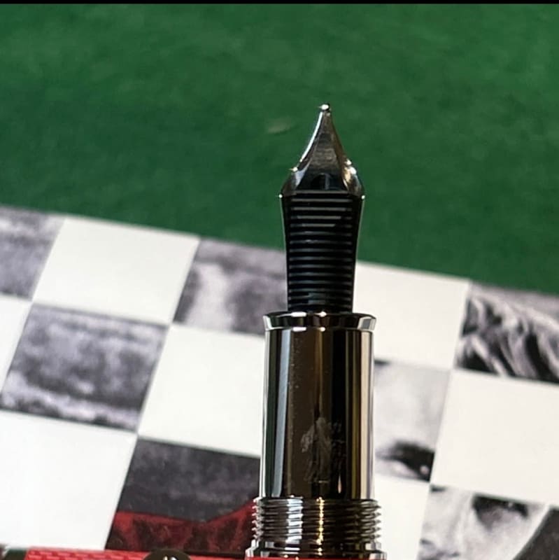 Montblanc Great Characters James Dean Special Edition Fountain Pen NEW