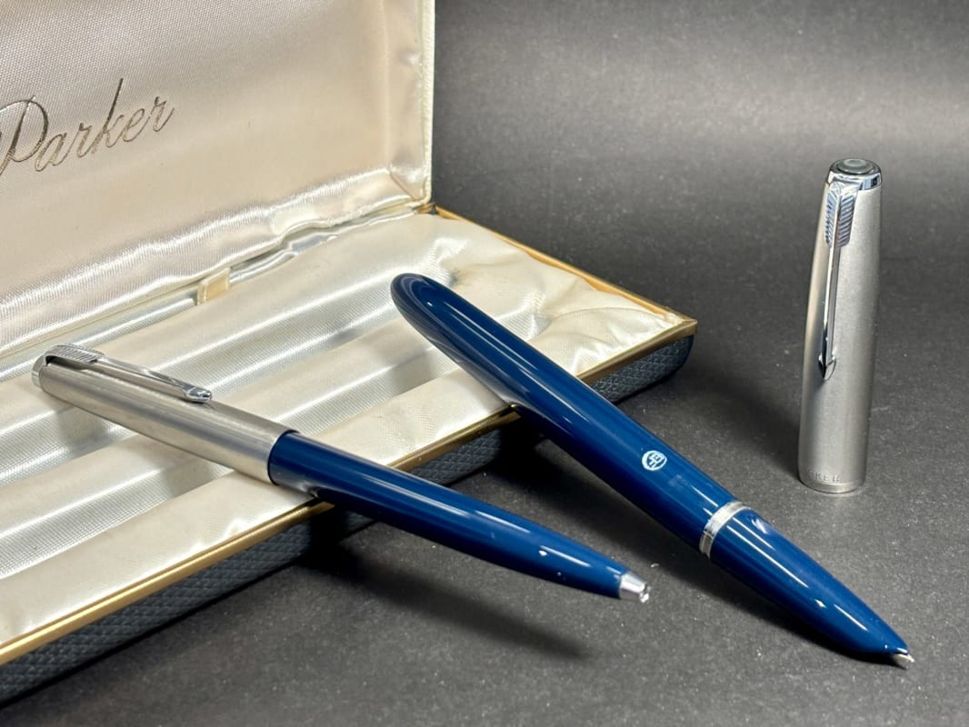 NOS PARKER 51 AEROMETRIC FOUNTAIN PEN + BP SET BLUE ARGENTINA (BFP615)