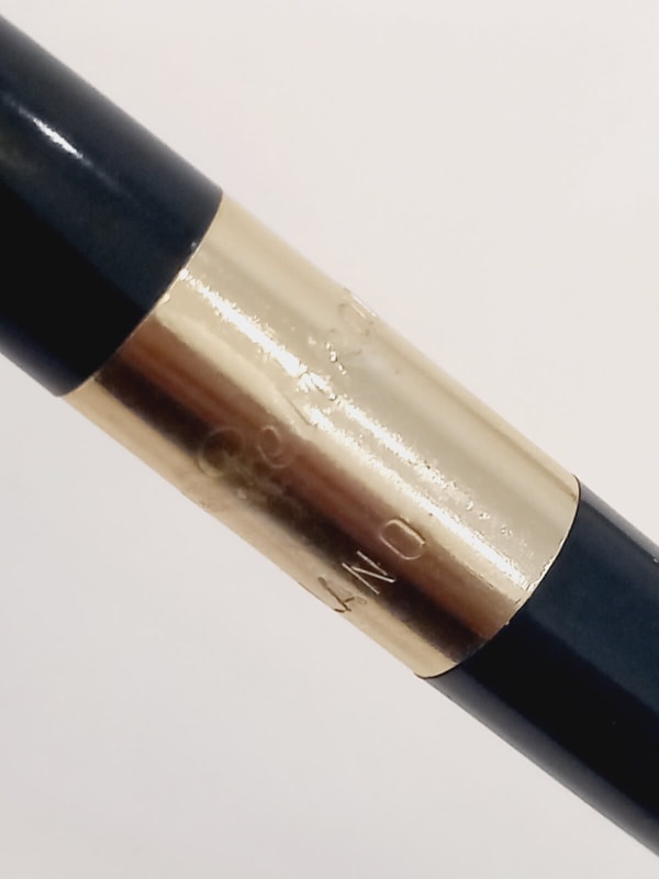 New Old Stock Pelikan Vintage Desk Ballpoint - Resin And Gold (Bfp244)