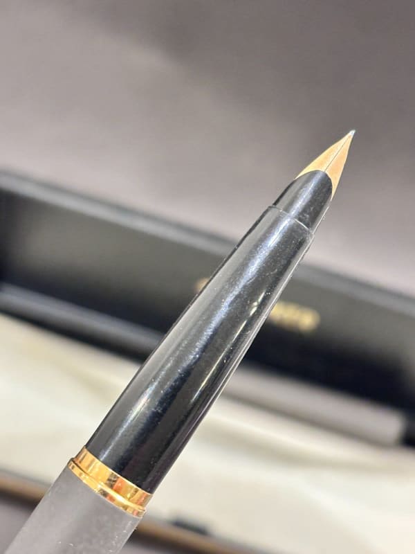 NOS Parker 45 Fountain Pen Rare Light Grey Lacquered Argentina (Bfp696)