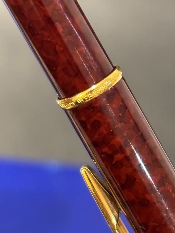 Waterman Executive Fountain Pen Red Marble Chinese Lacque 18K Nib - New (Bfp685)