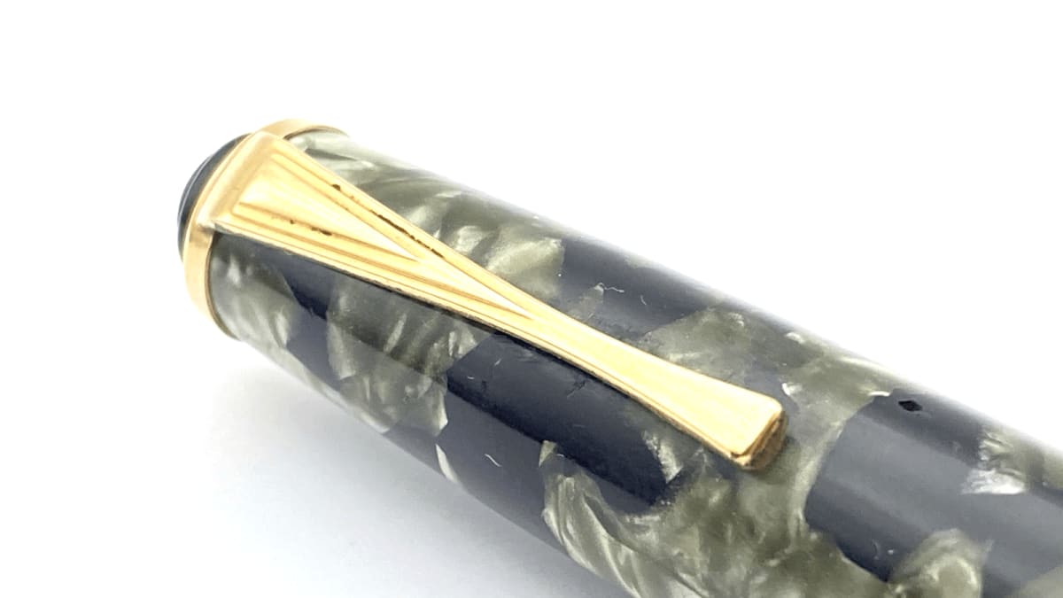 Vintage Wyvern Perfect Fountain Pen Gray Marble Springy 14K Gold Medium NIB