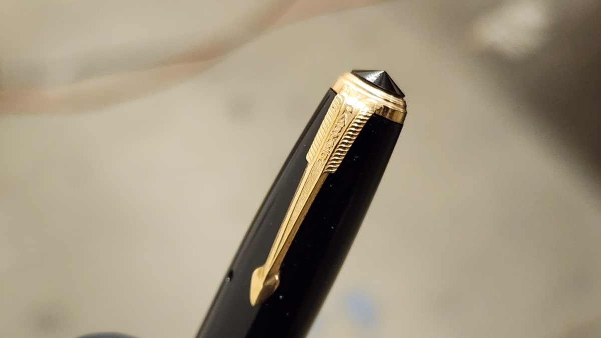 Transitional Year 1942 Parker "Striped" Duofold Sub-Deb - Fine 14k Parker Nib - Near Mint Condition