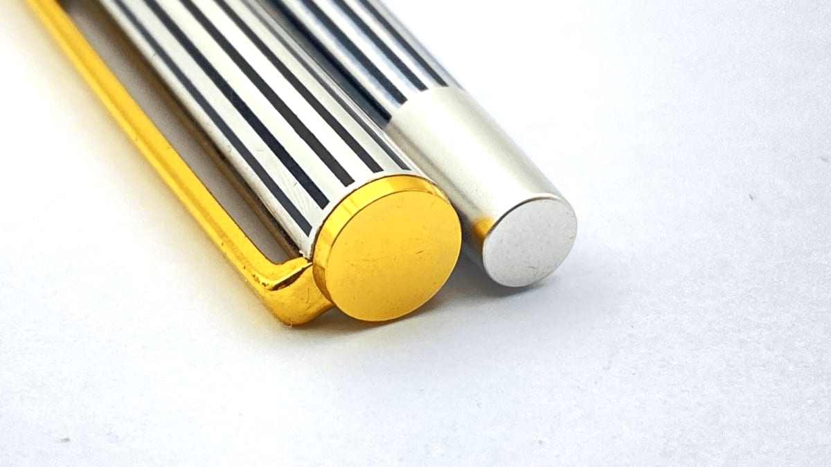 Vintage Omas Super Slim Fountain Pen Brushed Chrome Gold Plated Fine NIB Italy