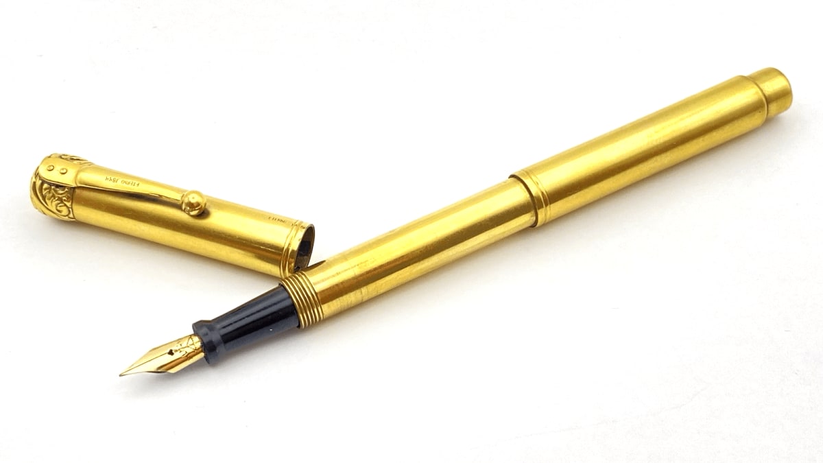 Vintage Uhlmanns Eterno Telescopic Fountain Pen Flexible 14K Gold Extra Fine NIB