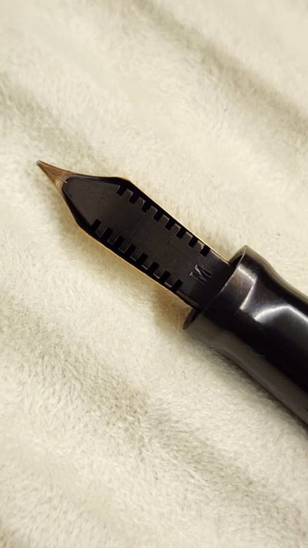 Large Wahl Eversharp Gold Seal Ringtop - Black Pearl celluloid - 14k Fine Signature nib 