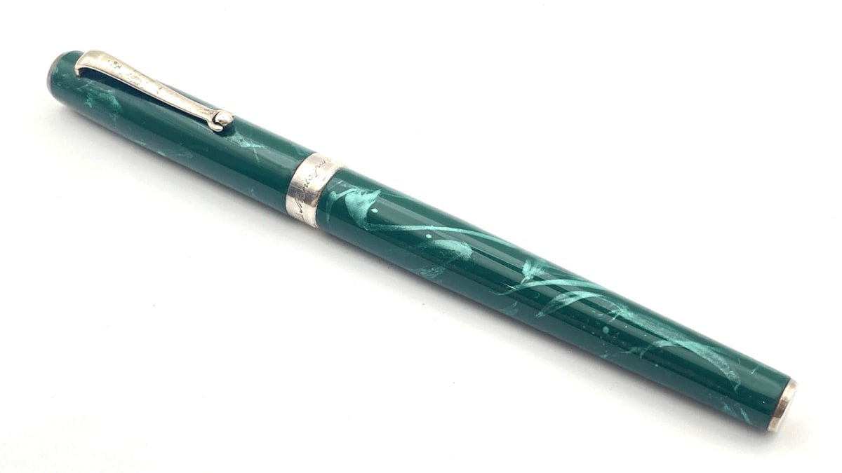 Montegrappa 300 Fountain Pen In Green Marble And Silver 18K Gold Medium NIB Sb