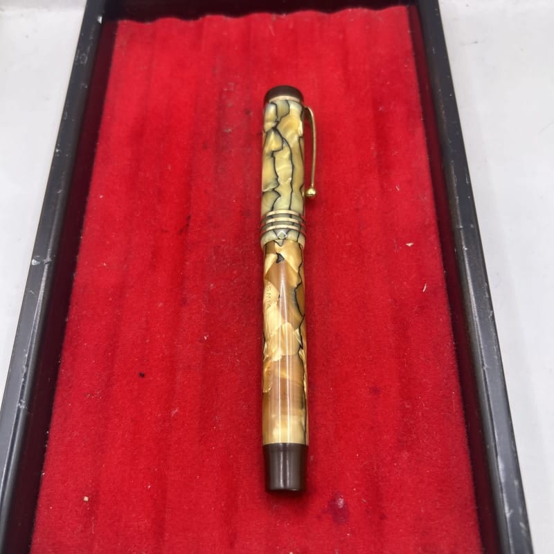 Osmia Normal Supra Lux Pen Fountain Pen Duofold Pearl