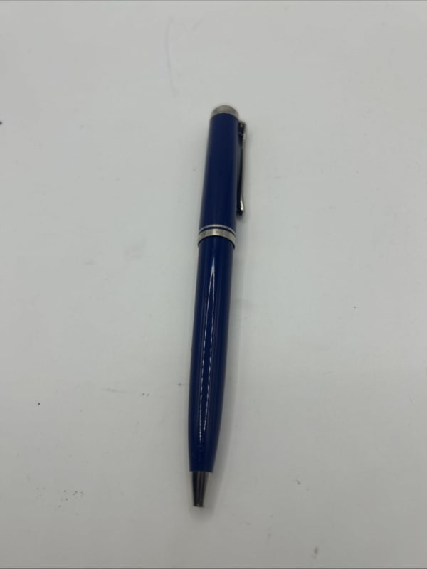 Pelikan Souveran K800 Marbled Blue Ballpoint Pen