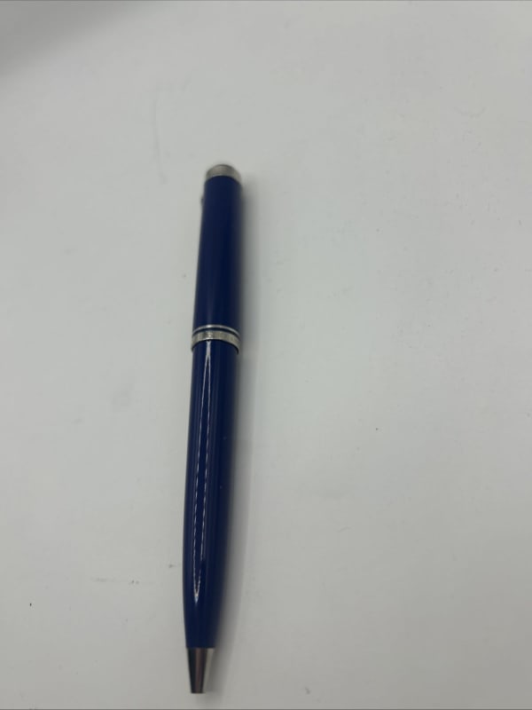 Pelikan Souveran K800 Marbled Blue Ballpoint Pen