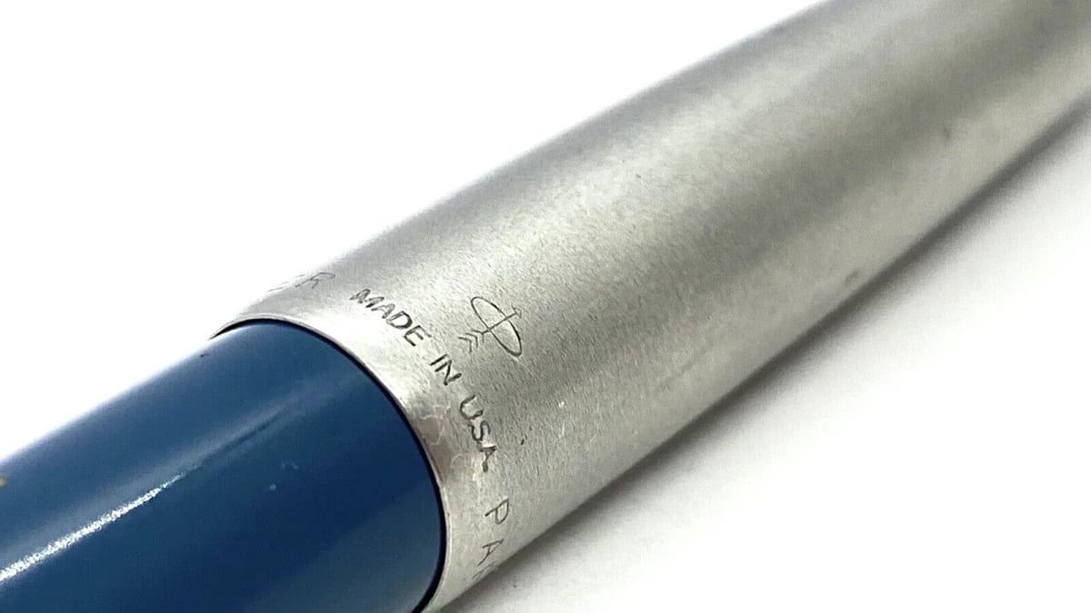 Vintage Parker VP Fountain Pen In Blue And Chrome 14K Medium NIB Made In USA