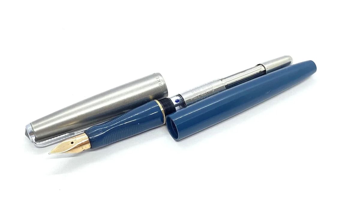 Vintage Parker VP Fountain Pen In Blue And Chrome 14K Medium NIB Made In USA
