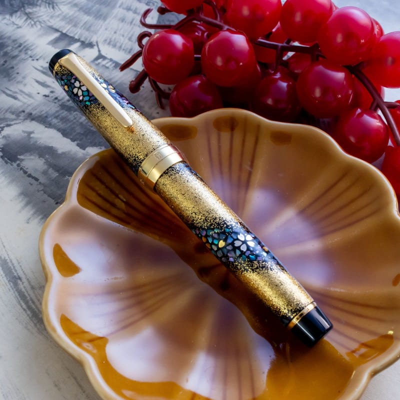 Sailor Pro Gear Sakura Nagare Mother of Pearl Inlay 21K H-M Fountain Pen Japan