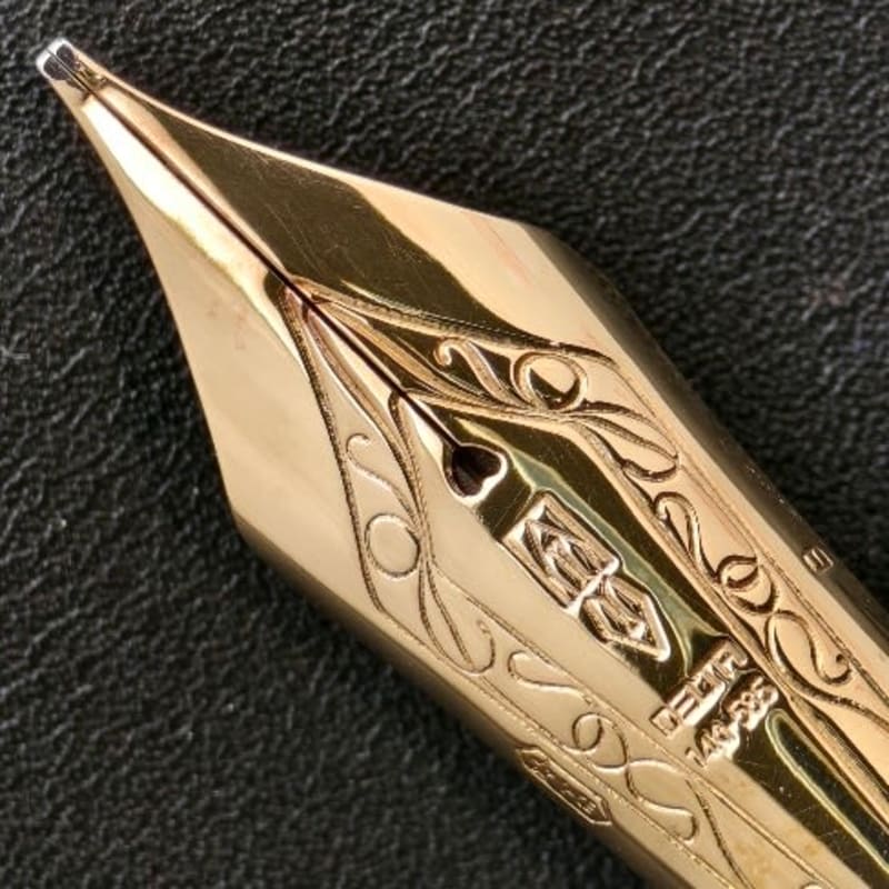 Delta Dolce Vita Oversize Vermeil Original Model B 14K Fountain Pen