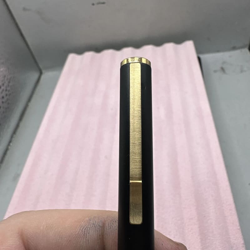 Vintage Aurora Hastil Fountain Pen Broad 14K Nib Matte Black Boxed