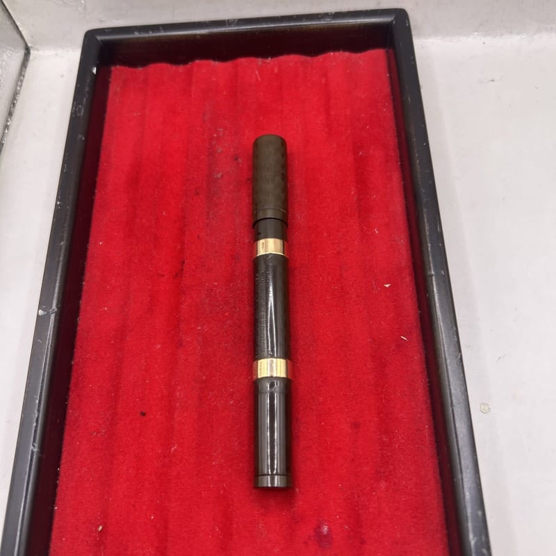 Waterman 42 Safety Fountain Pen Broad Flex Nib With Gold Band