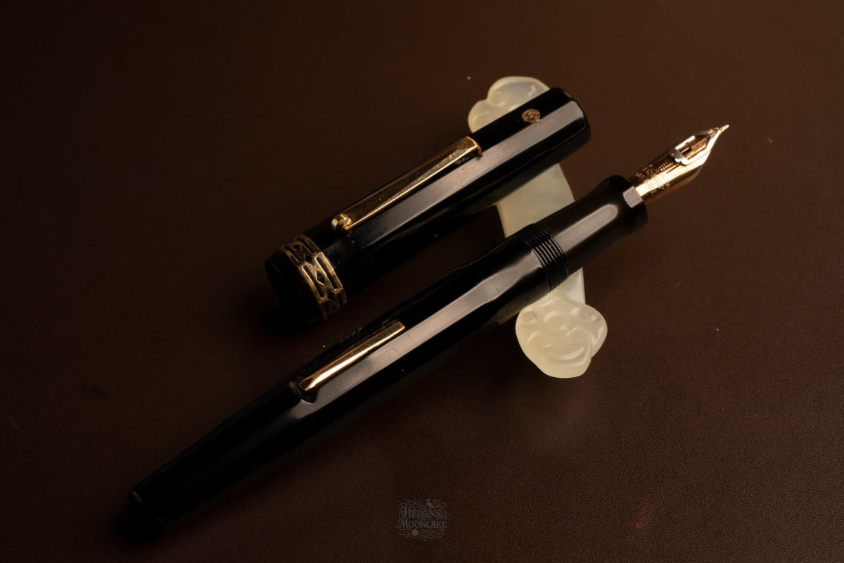 Wahl Eversharp Doric Oversized, Black Celluloid GPT, #10 Adjustable 14k Gold Nib