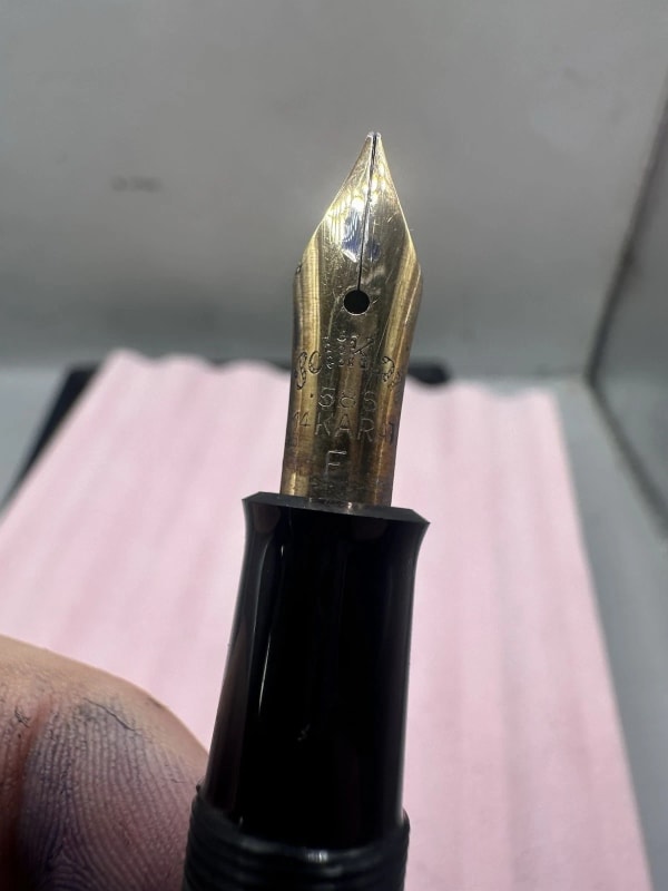 Pelikan M400 Old Style Grün Kolbenfüller Souverän 14Ct 585 Goldfeder F Vintage