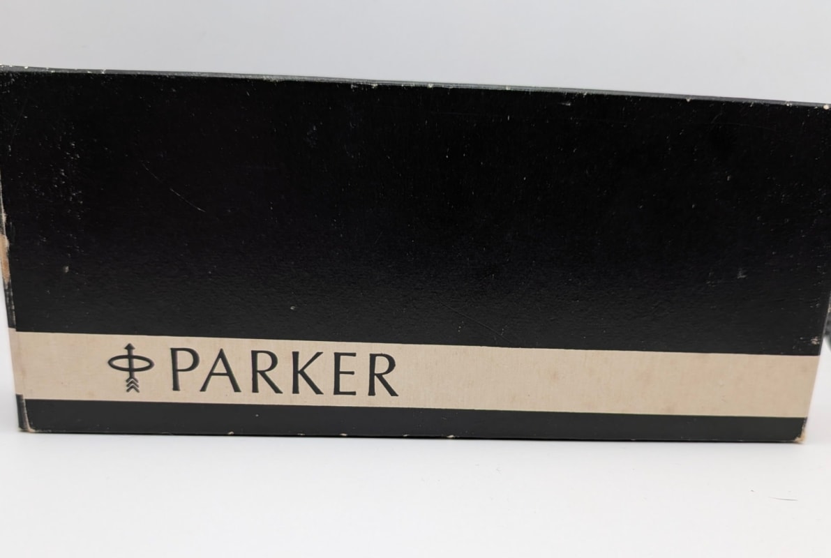 Vintage Parker 65 Insignia Set – 1/10 12K Rolled Gold – 14K Gold Nib – Serviced w/ Box & Original Converter