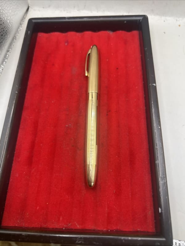 Sheaffer Triumph Snorkel Gold Plated Fountain Pen 14K Medium Nib Made In USA