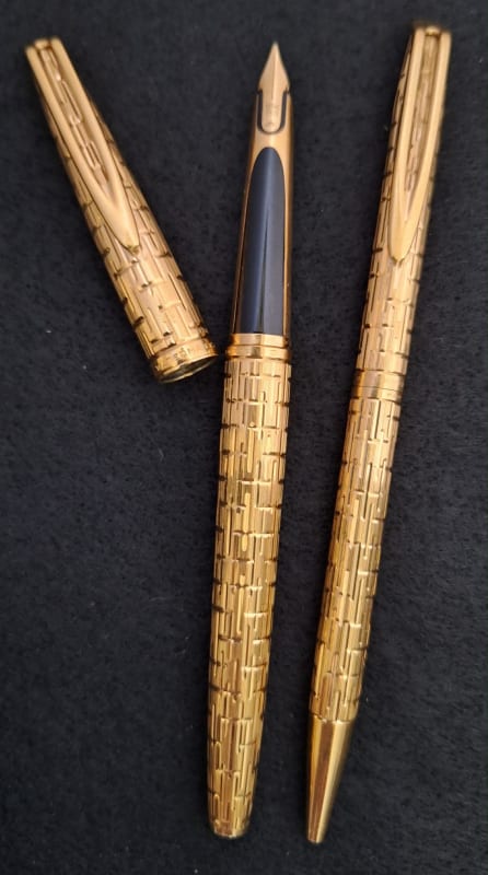 Waterman C/F Crocodile Fountain Pen and Ballpoint Set