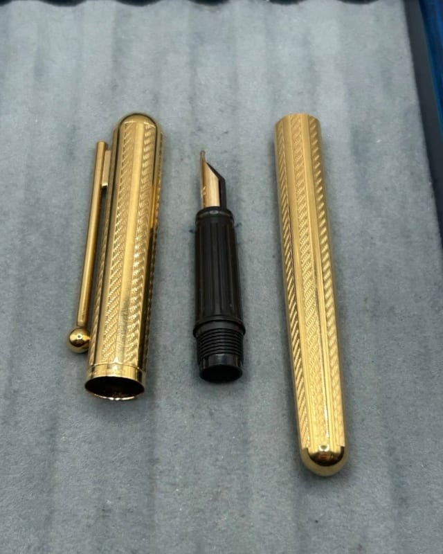 Vintage Waterman's Les Goutte Fountain Pen Gold Played 18k Nib Broad Boxed