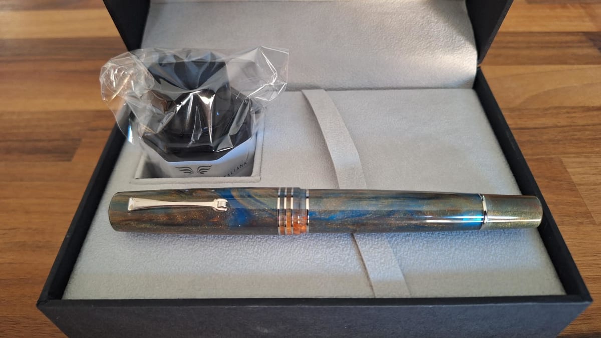 Leonardo Momento Zero Grande 2.0 Stardust Steel EF Nib