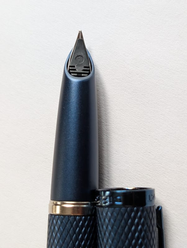 Diplomat Viper Fountain Pen - Blue <F/M Nib)>