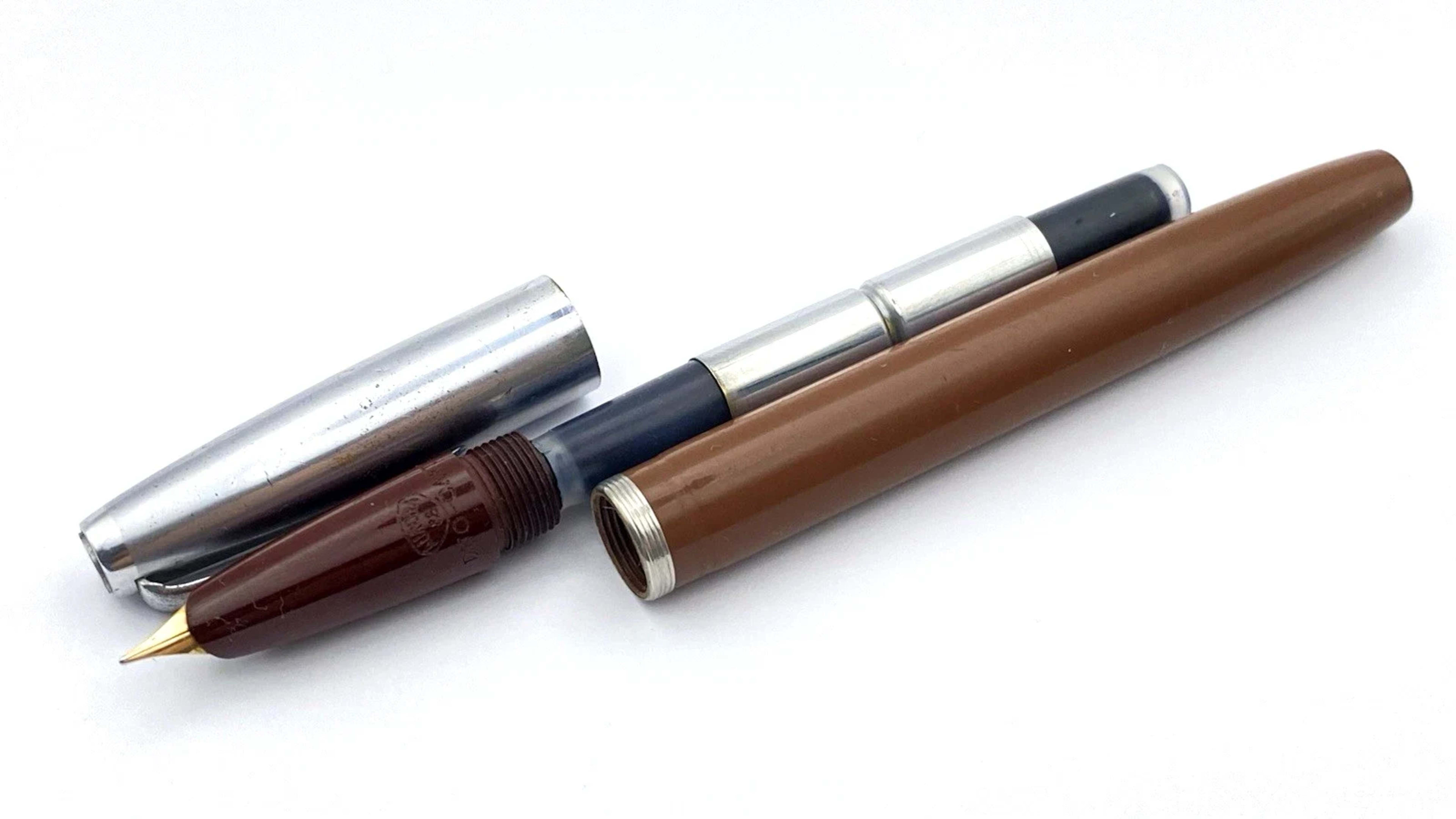 Vintage Aurora 88 Duo Cart Fountain Pen In Cocoa 14K Gold Medium NIB Italy