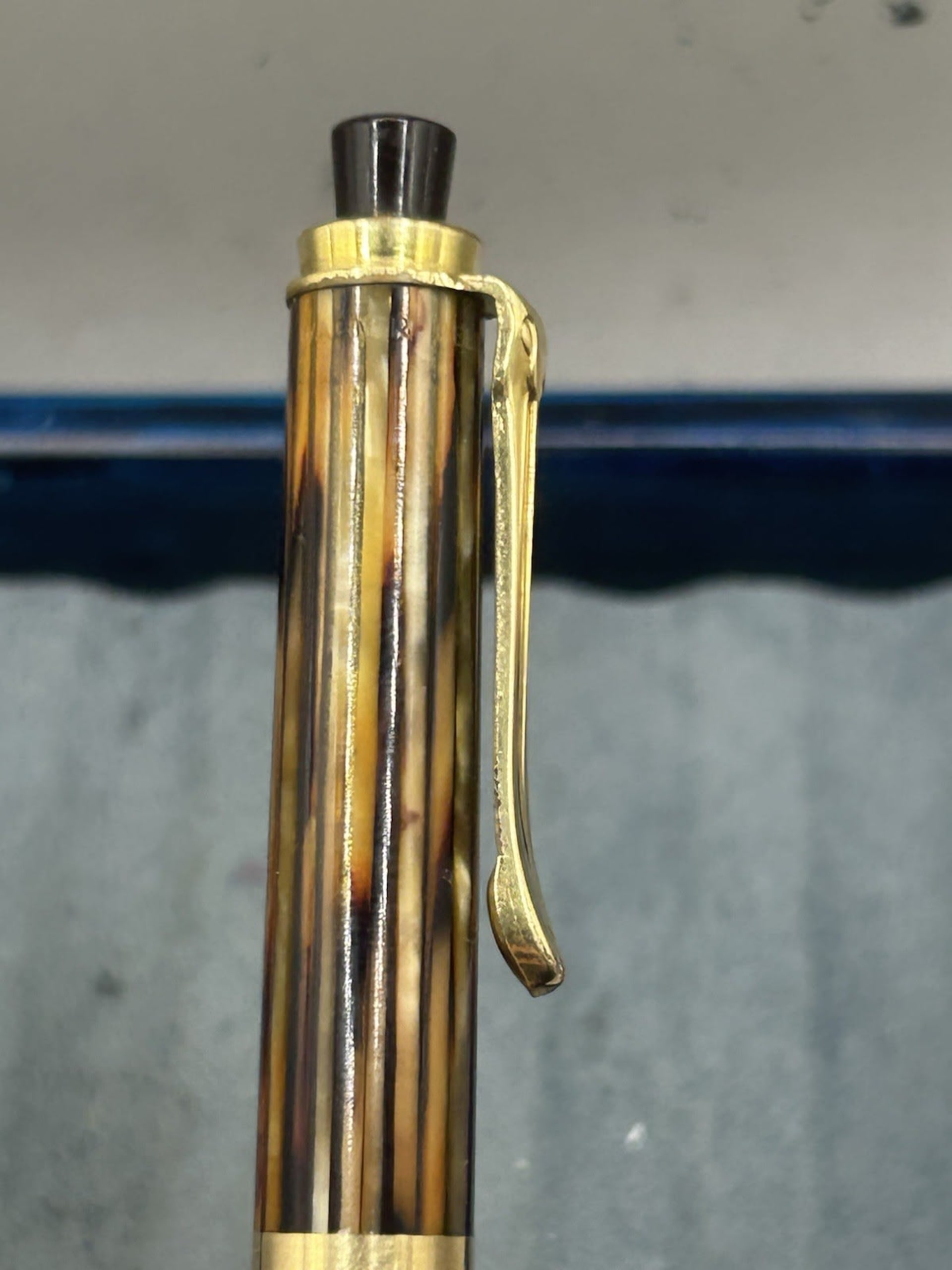 Pelikan 450 Mechanical Pencil In A Brown Tortoise Striped