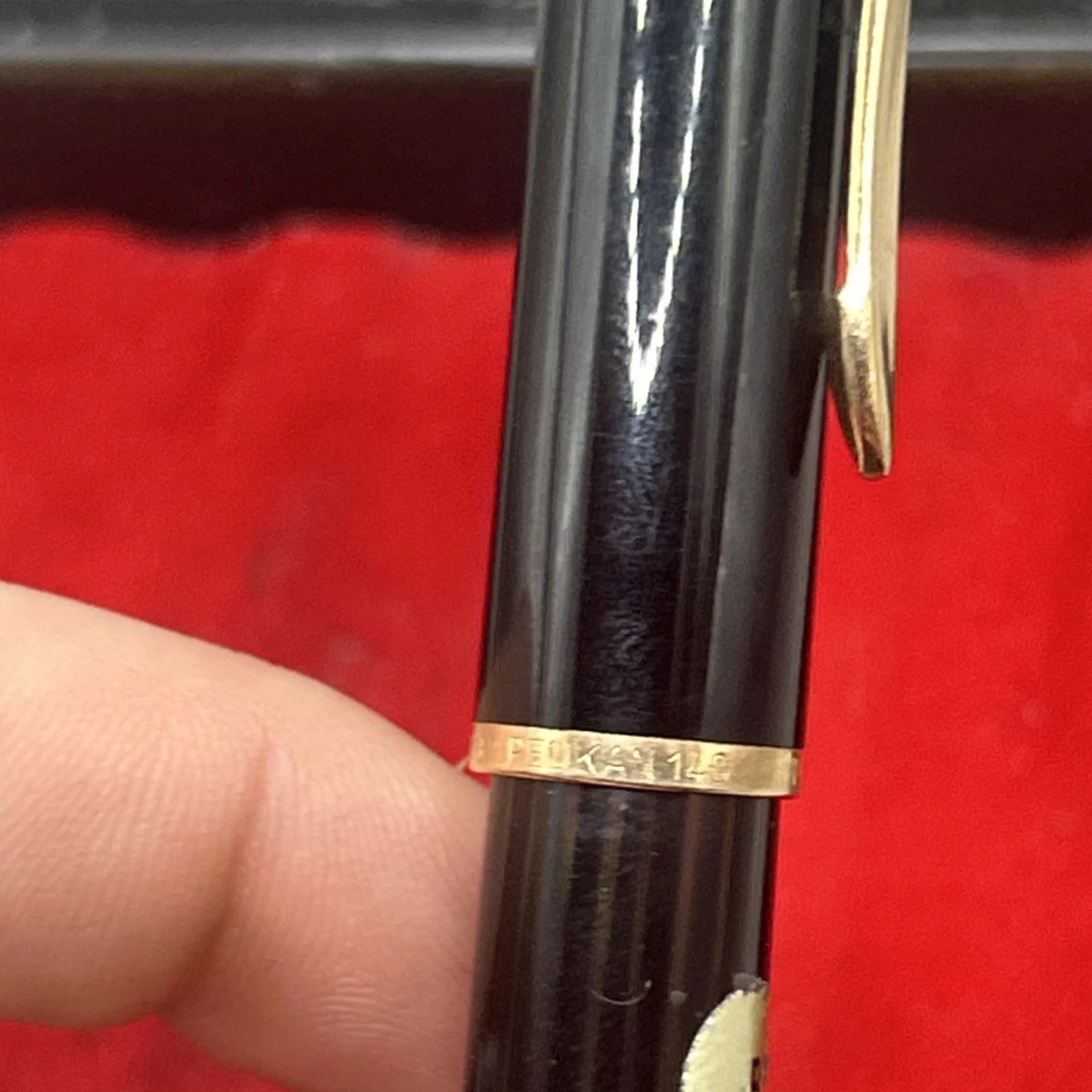 Pelikan 140 Fountain Pen 14C Gold Broad NIB With Sticker