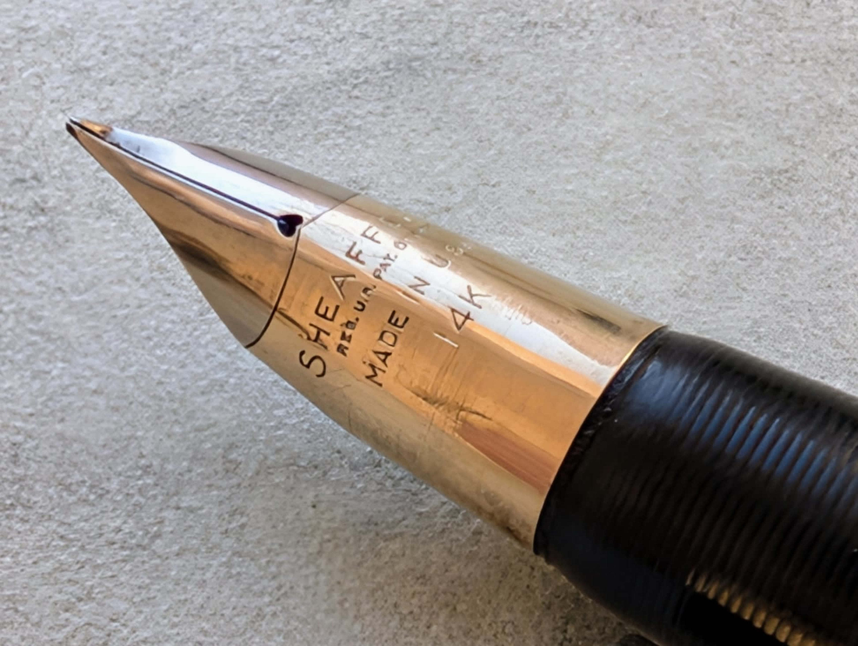 Vintage Sheaffer Crest Deluxe fountain pen restored 1940's
